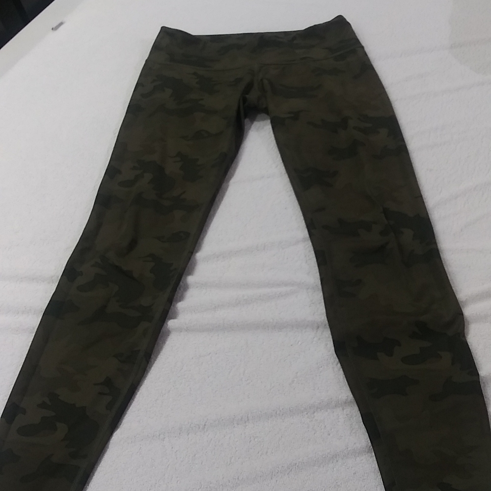 Lululemon Camo Leggings